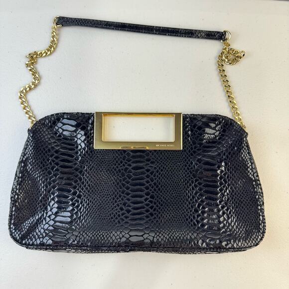 MK Michael Kors Black Python Snake Print Embossed Patent Leather Berkeley Clutch - Picture 2 of 7